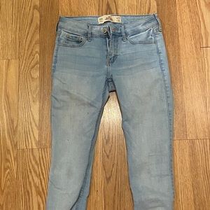 Hollister skinny jeans